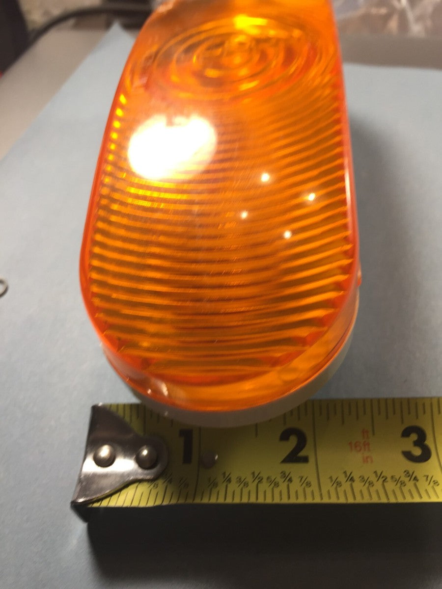 AMBER OVAL TURN SIGNAL