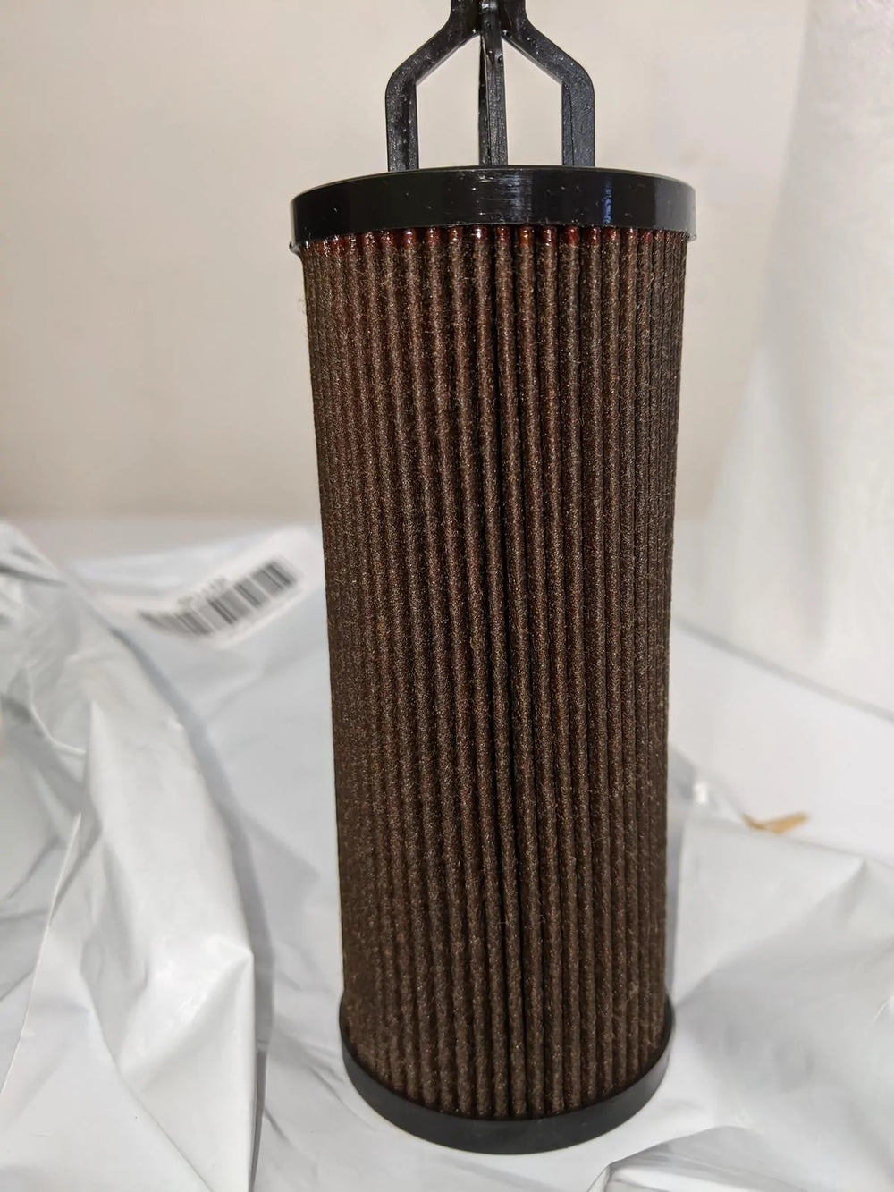 ~(0.2 lbs. 6X2X2)~ Mahle Oil Filter