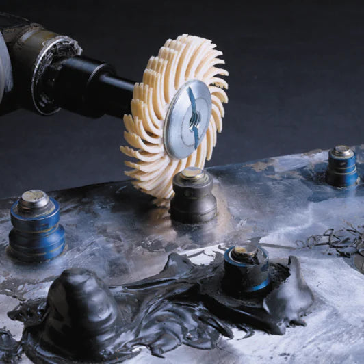 SCOTCH-BRITE SR RADIAL BRISTLE DIS
