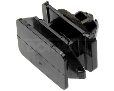 GM MOULDING RETAINER