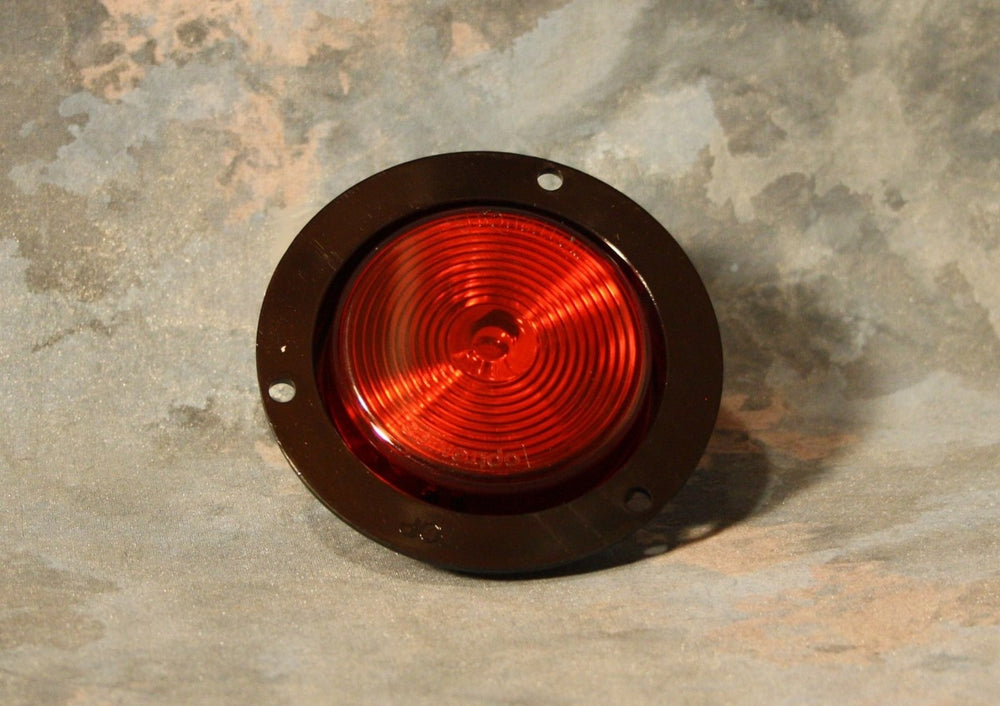 M/C LIGHT 2.5' FLANGE;RED