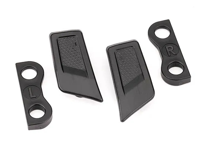 HOOD VENTS (LEFT & RIGHT)/ RETAINER