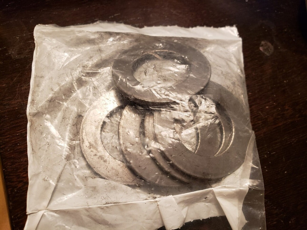 1 ROUND SPINDLE WASHER