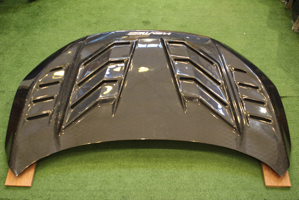 Lambor V2 Honeycomb Carbon Fiber Hood