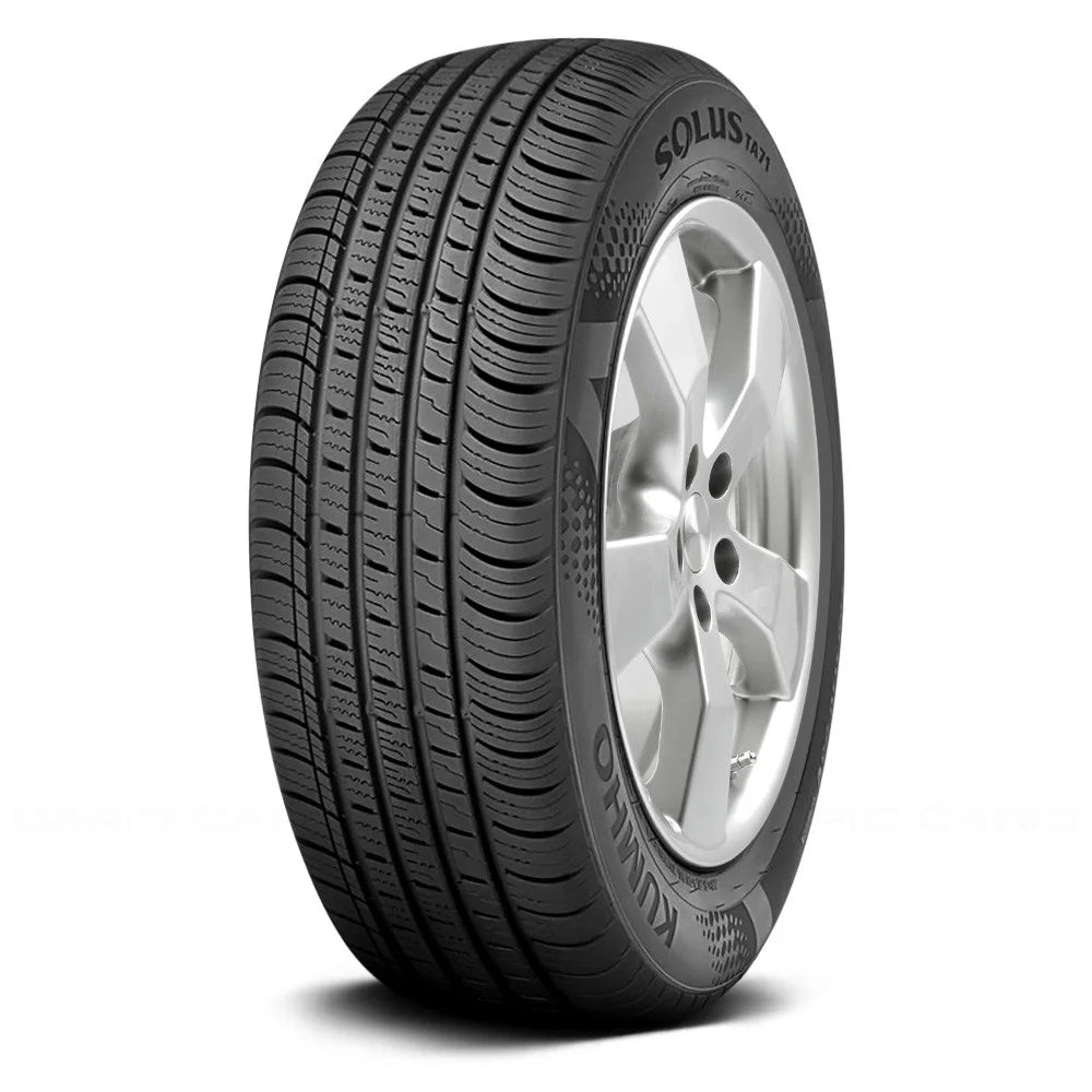 Solus TA71 225/55R17 V 101 Performance Tire