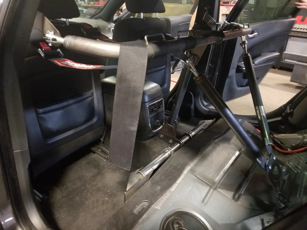 Challenger (Lc/La) Bolt-In Harness Bar