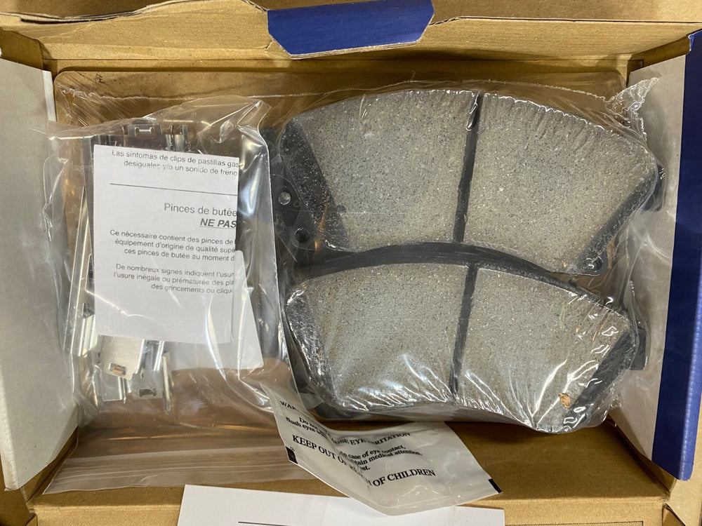 Front Ceramic Disc Brake Pad Set