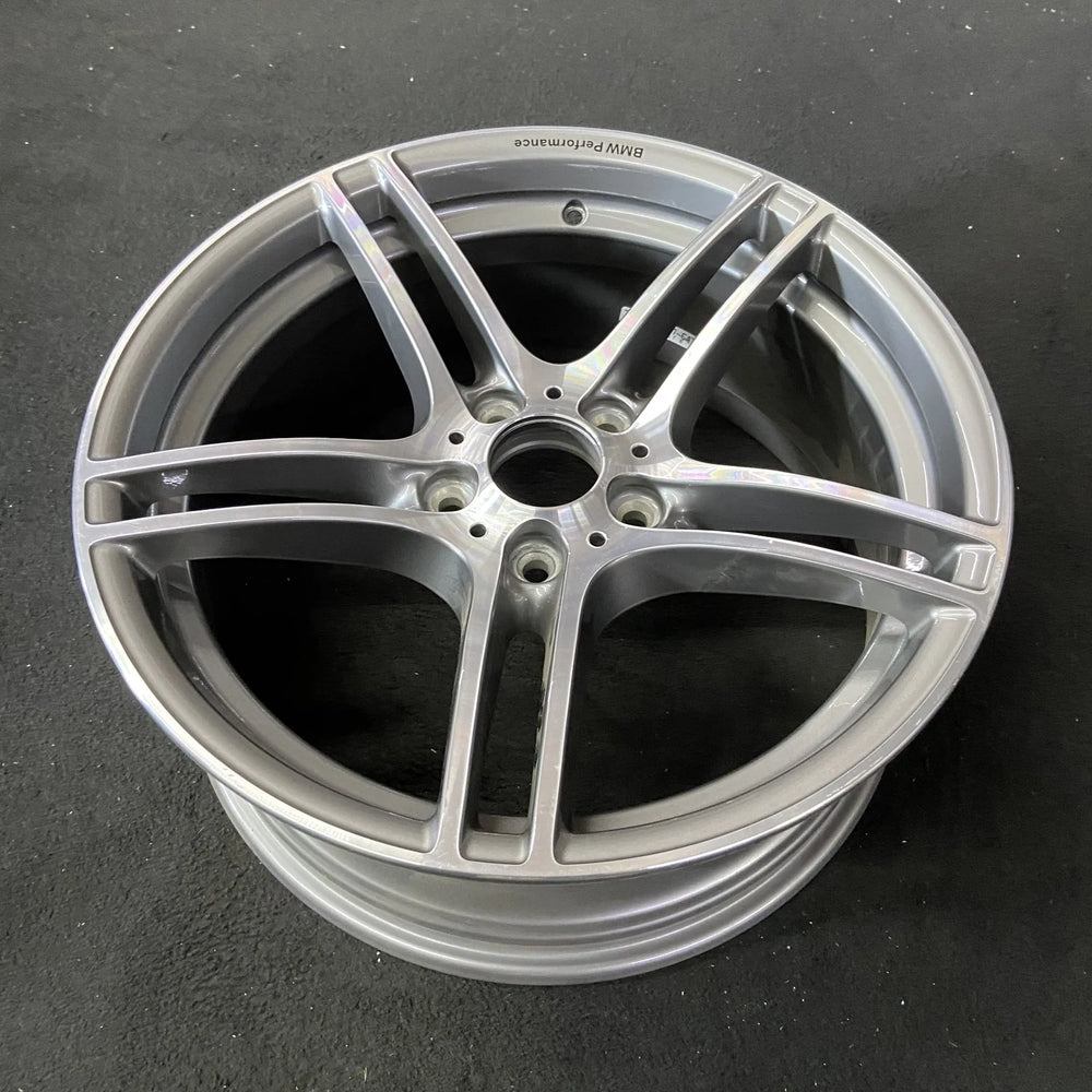 Style 313 19x8" 37mm Offset Alloy Wheel