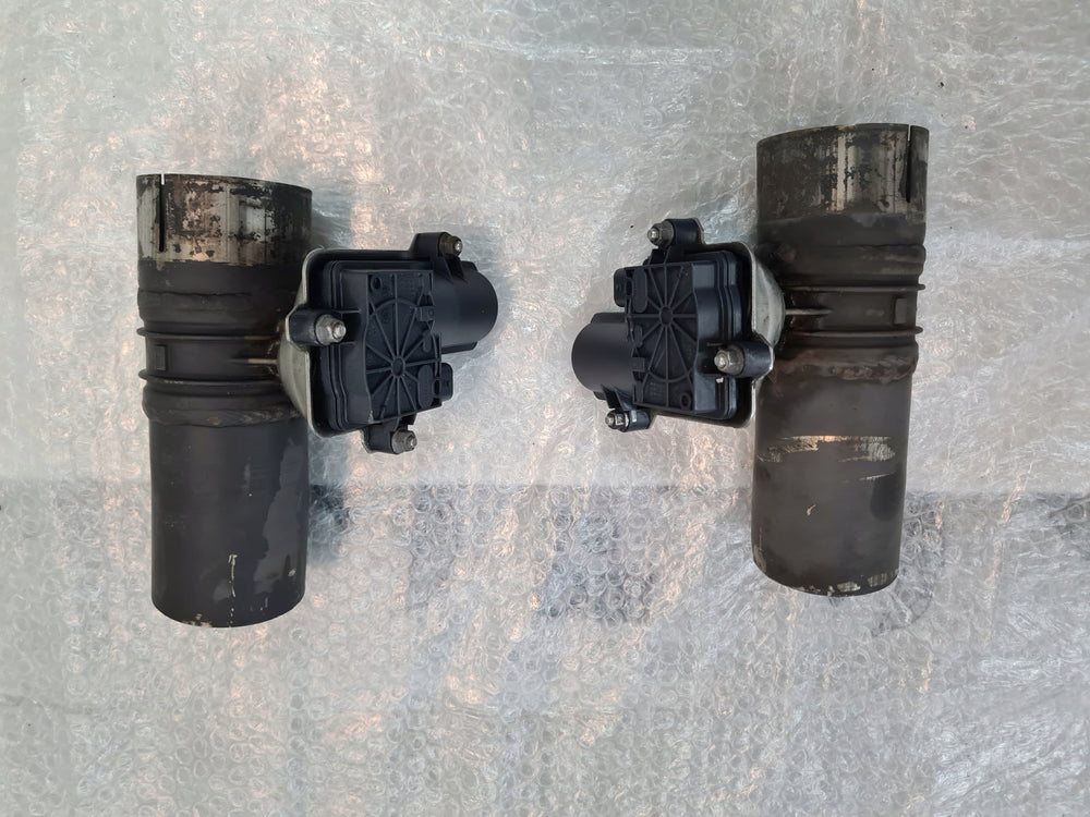 Sport Exhaust System with Controlled Flaps