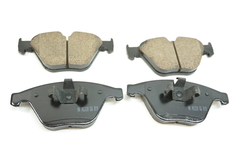 Euro Ultra-Premium Ceramic Disc Brake Pad Set