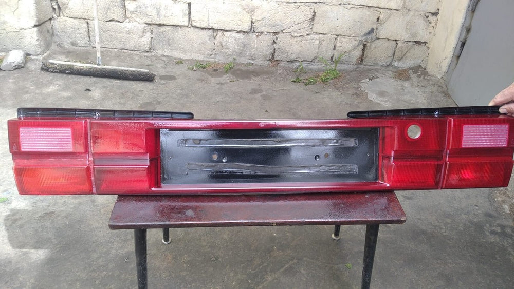 Tail Light Assembly