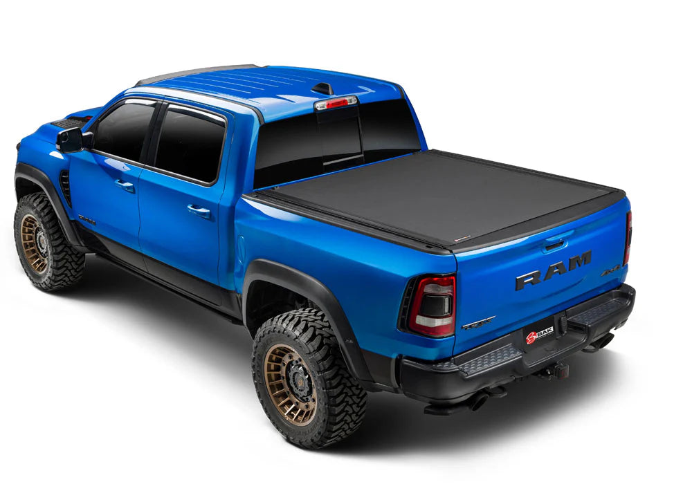 Revolver X4ts Hard Roll-Up Tonneau Cover