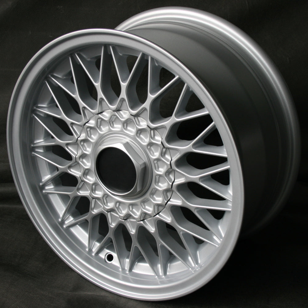 Maxilite X Spoke 7x15 Inch 4x100mm 24mm Offset Wheel