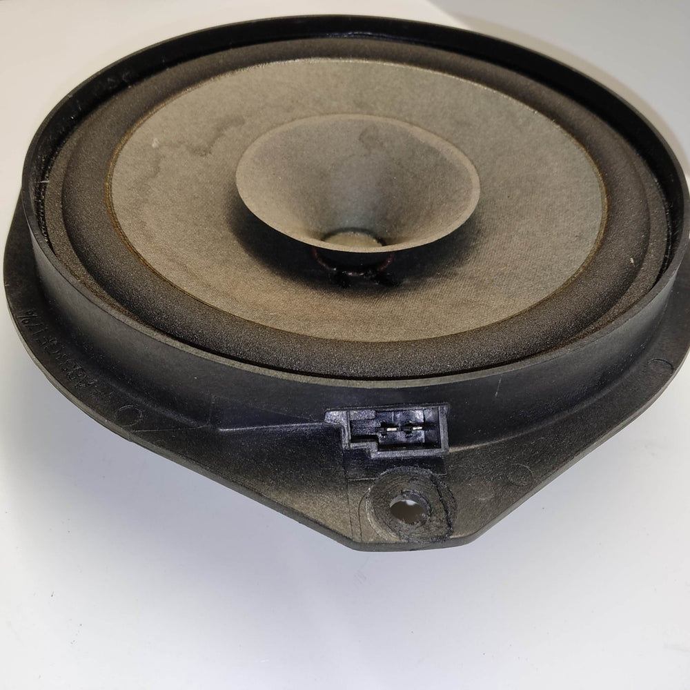 Rear Loudspeaker