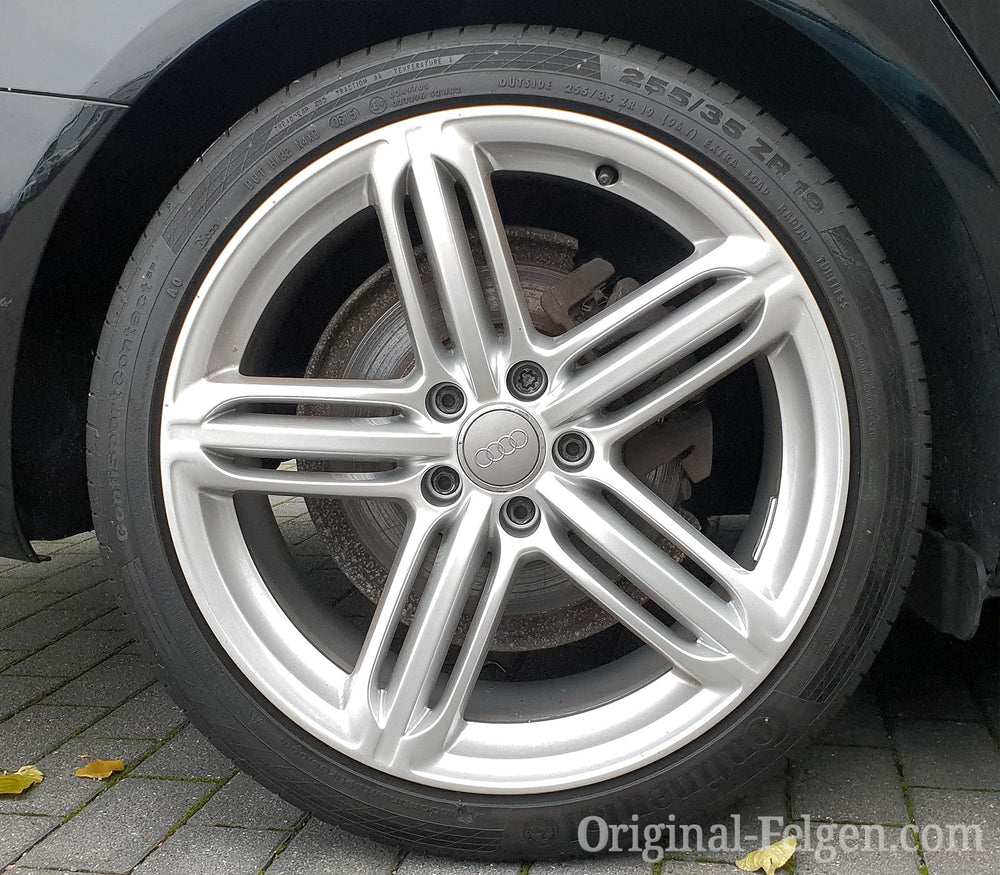 19-Inch 5 Triple Spoke Alloy Wheel