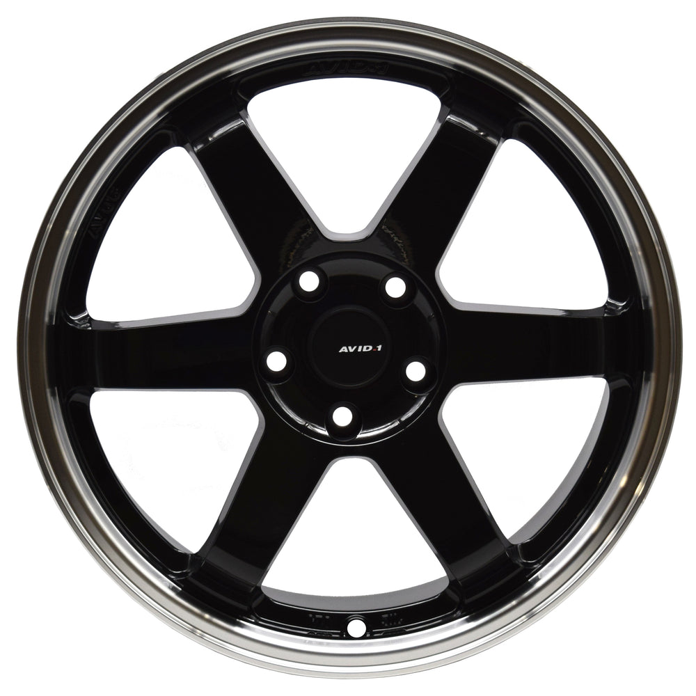 AV06 18x9.5 +24 5x114.3 Wheel