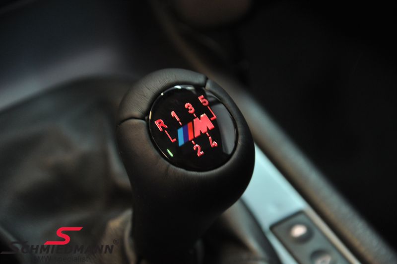 Illuminated Shift Knob, Black Leather, 5-Speed Manual