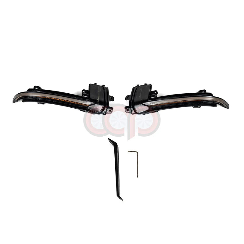 Sweeping Fender Signal Light