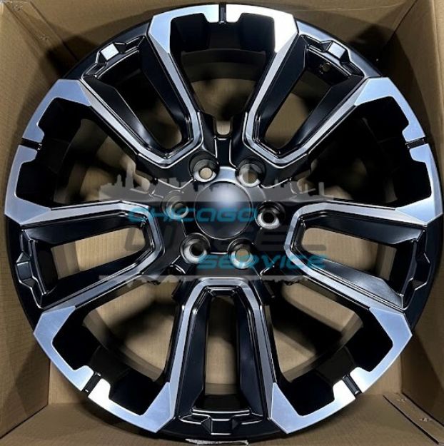 22x9-Inch 5-Split-Spoke Aluminum Wheel