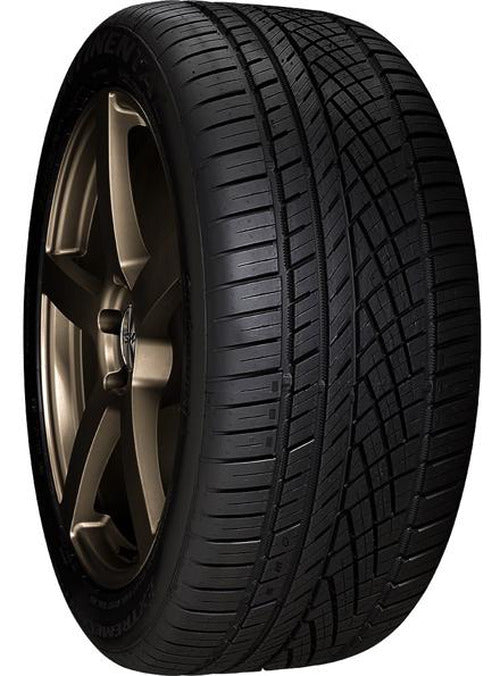 ExtremeContact DWS06 PLUS Tire