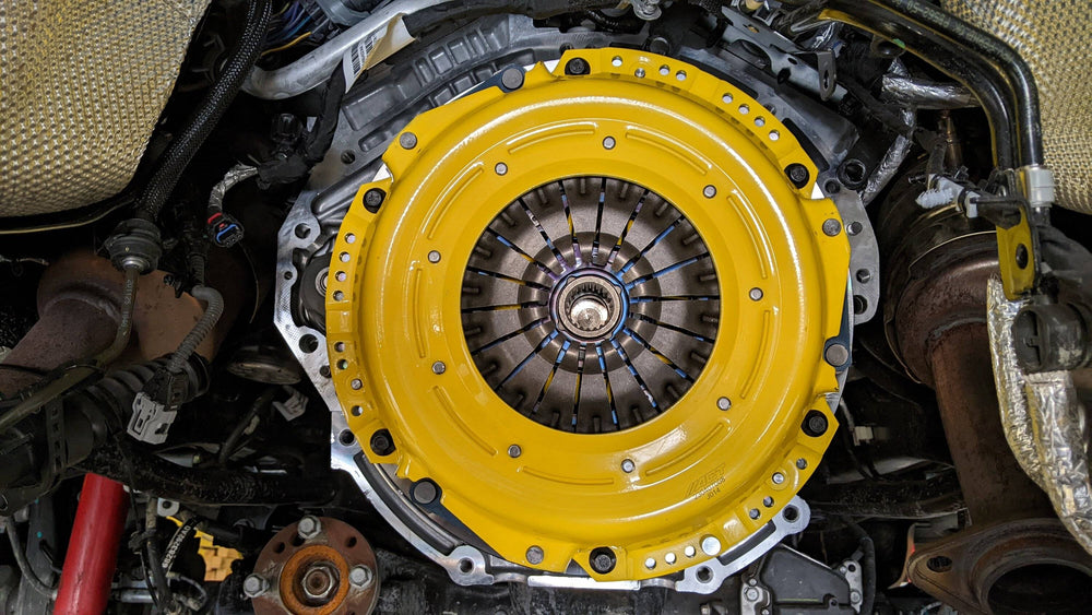 Clutch Kit with Heavy Duty Pressure Plate and Street Disc