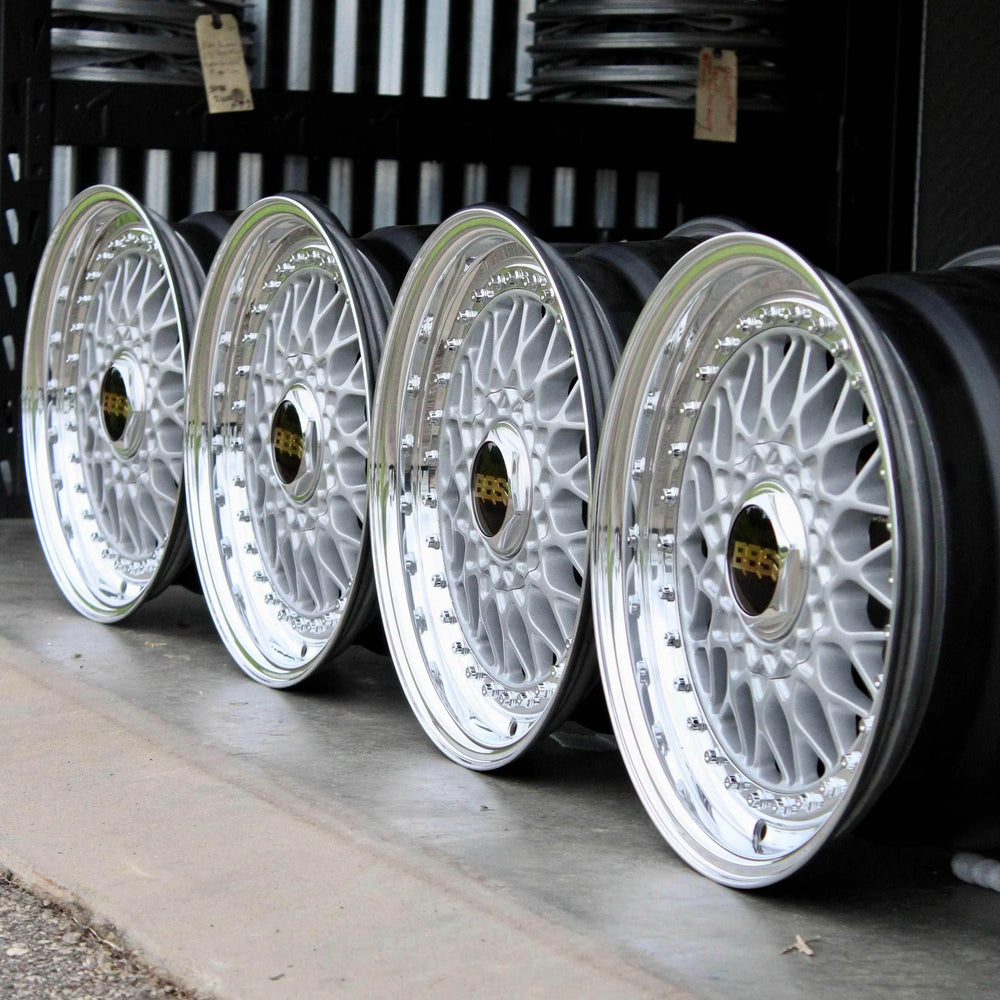 15x7 ET25 4x100 Wheel