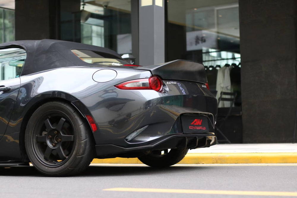Ducktail Trunk Spoiler