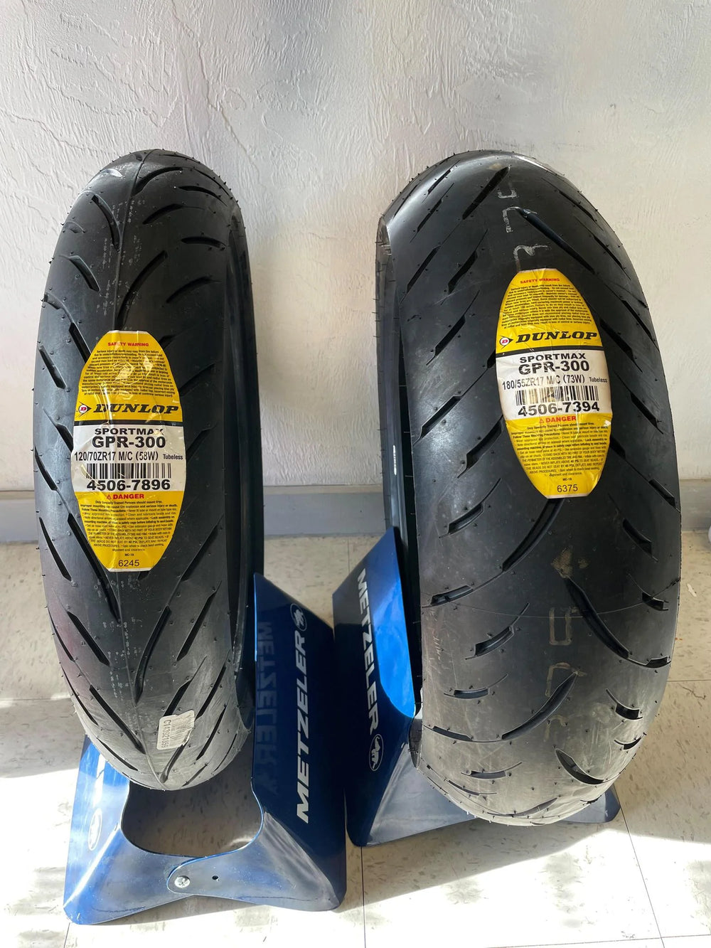 Sportmax GPR-300 120/70ZR17 & 180/55ZR17 Tire Set