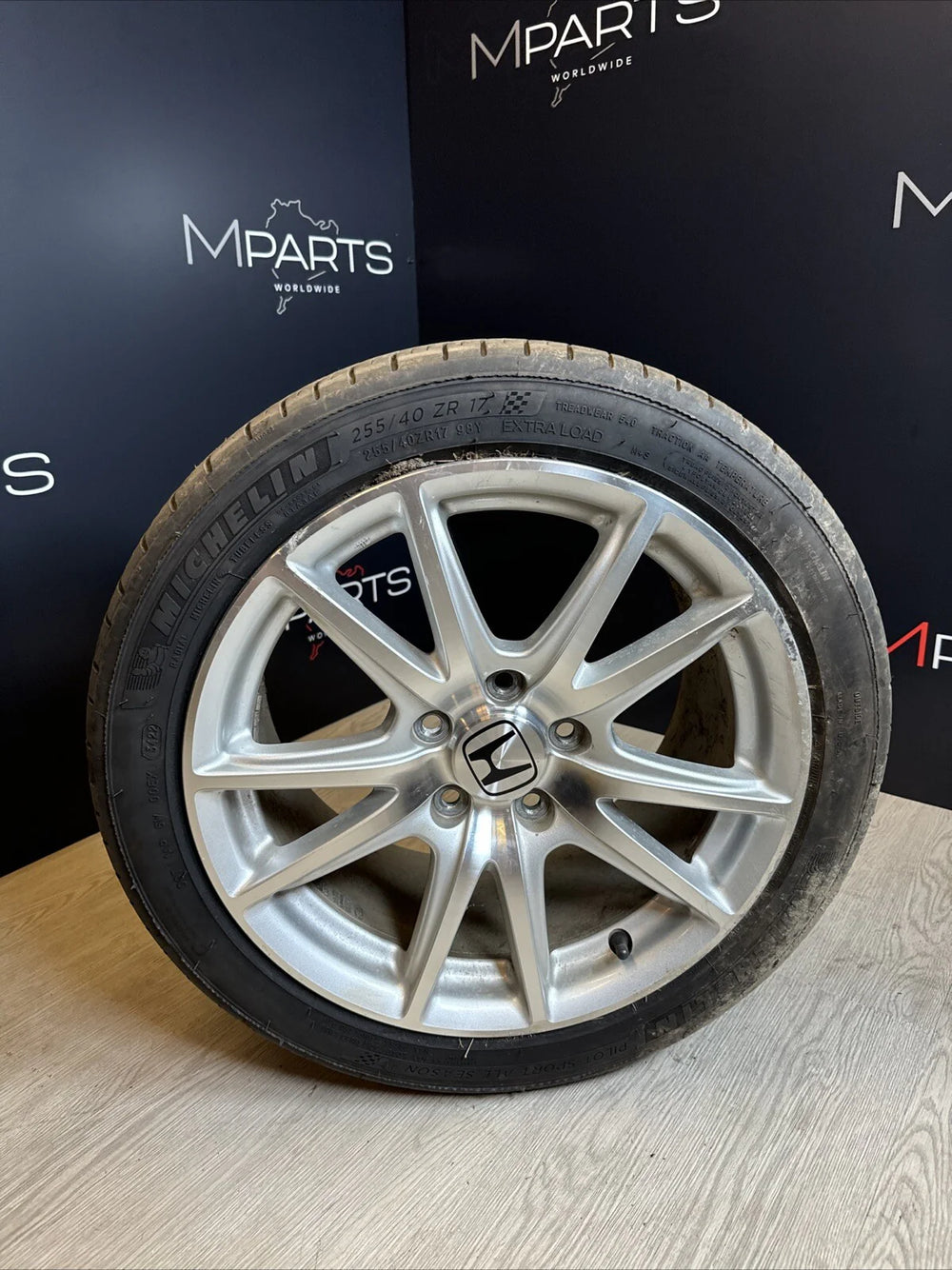 17x8 Alloy Wheel