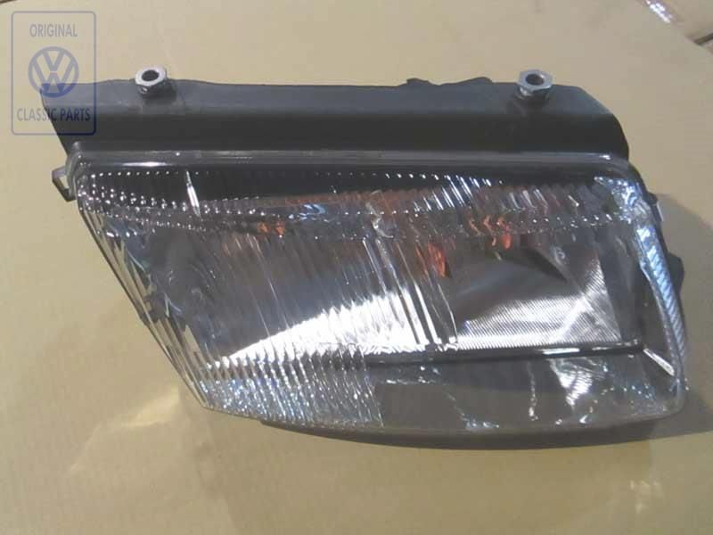 Right Halogen Headlight Assembly