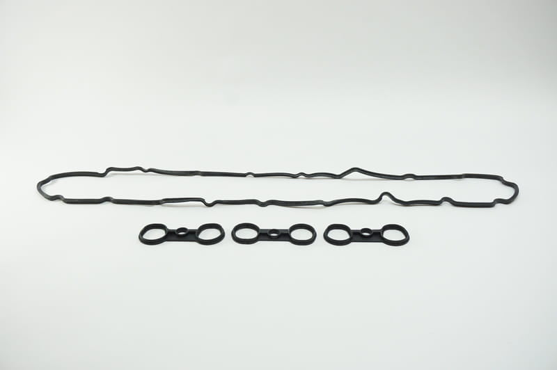 Valve Cover Gasket Set with Spark Plug Tube Seals