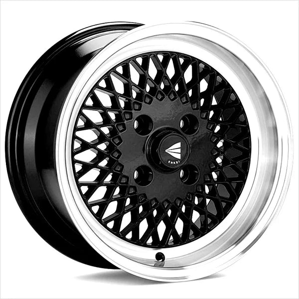 92 15x5.5 +38mm 5x100/114.3 Gold Machined Lip Wheel