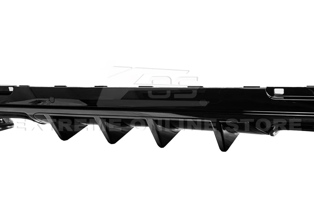 SRT Track Package Rear Diffuser