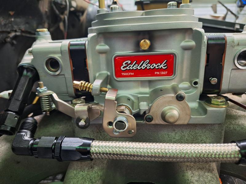 VRS-4150 750 CFM Carburetor