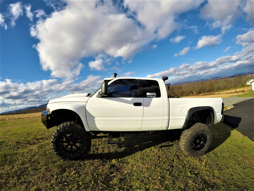 6-Inch Bulge 2.5-Inch Rise Front Fenders