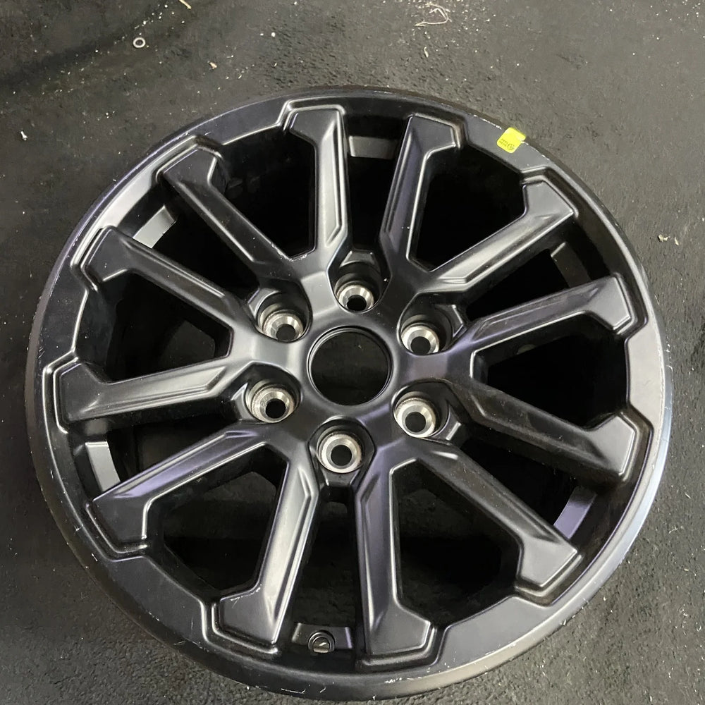 17x8.5 Wheel Assembly