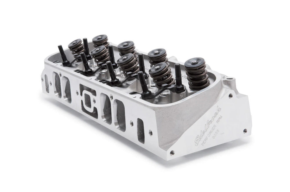 Performer RPM Rectangle Port Cylinder Head
