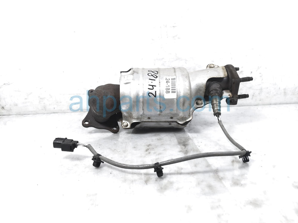 3.5L Federal Emissions Integrated Exhaust Manifold w/ Catalytic Converter