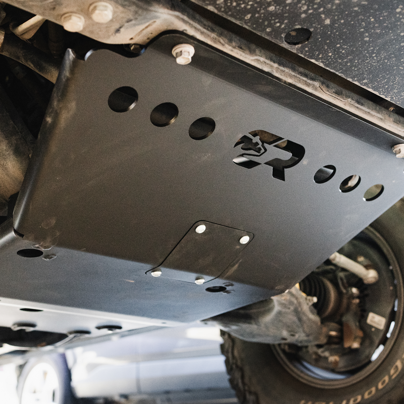 CALI RAISED rock sliders
