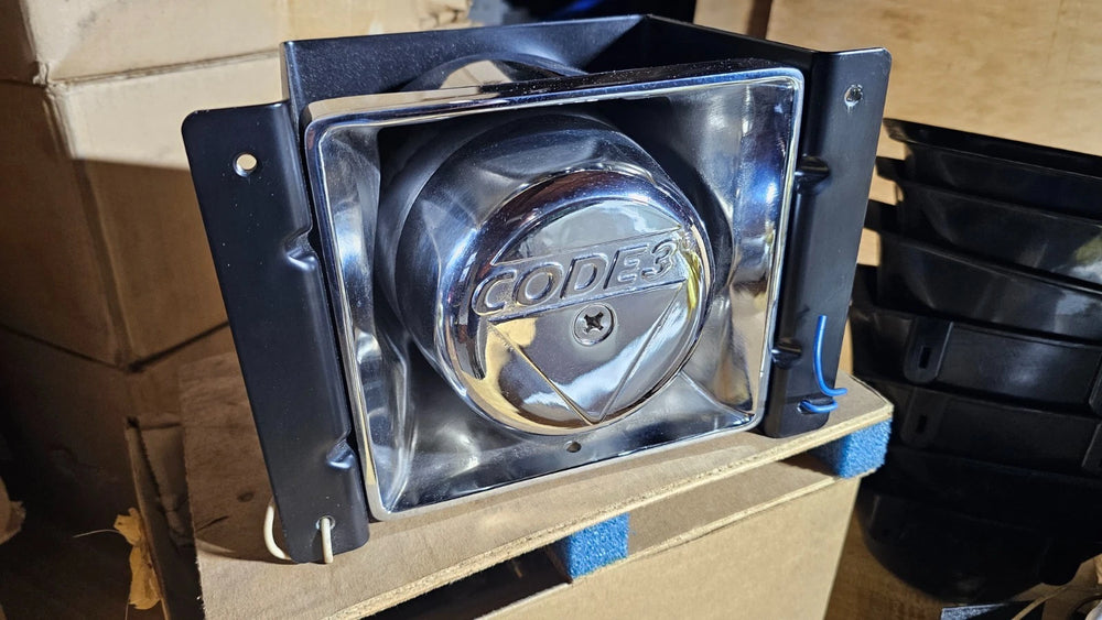 100W BUMPER-MOUNT SPEAKER (BLACK FI