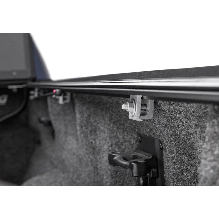 Endure ALX Tonneau Cover 2022-2026 Nissan Frontier 6' 1 inch Bed with or without Utili-Track System Extang