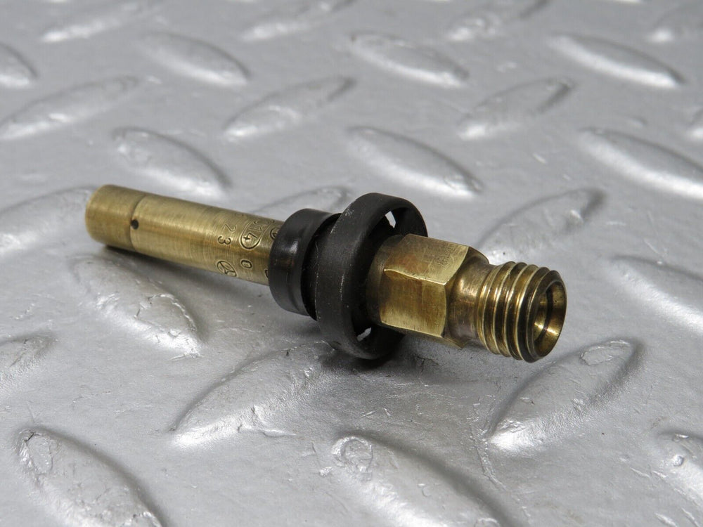 TAPPED INSERT