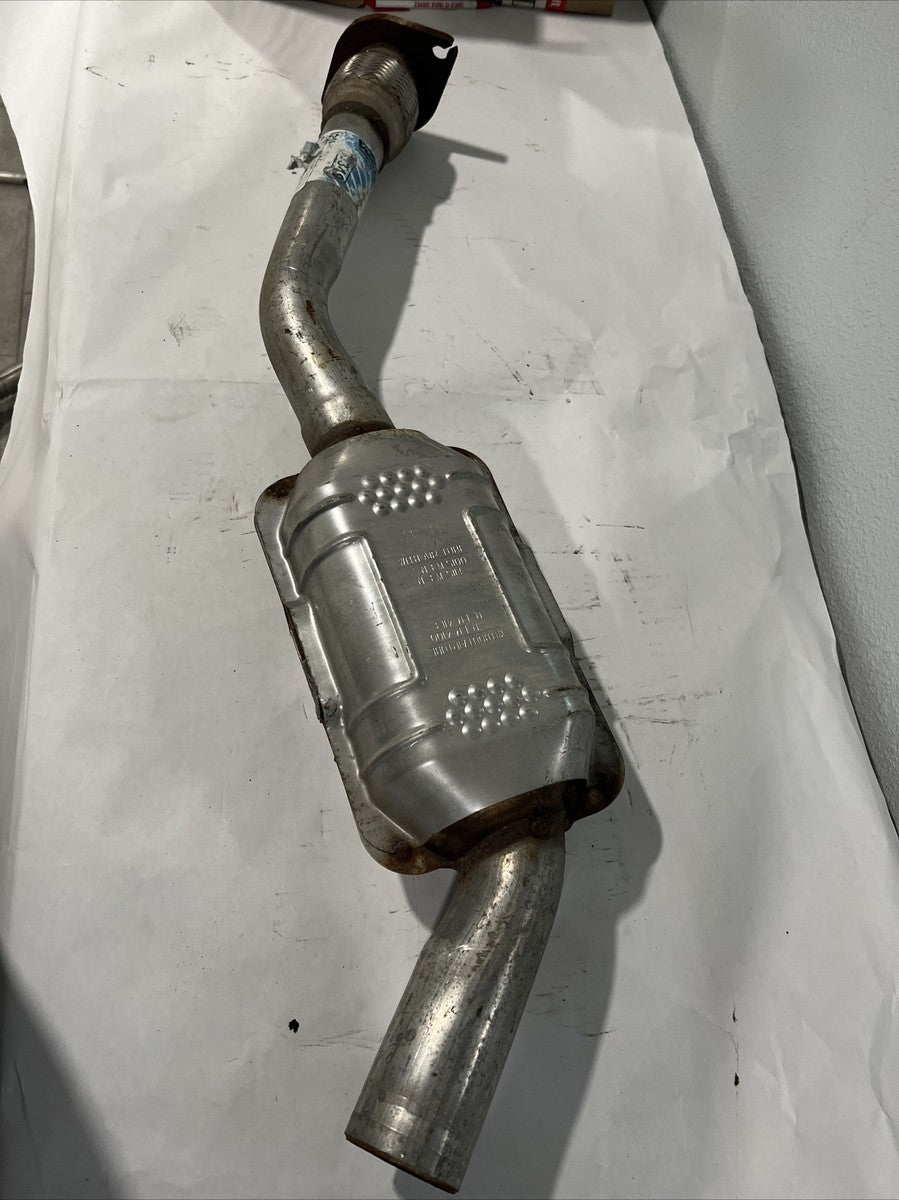 Catalytic Converter: Variuos Makes and Models; direct fit