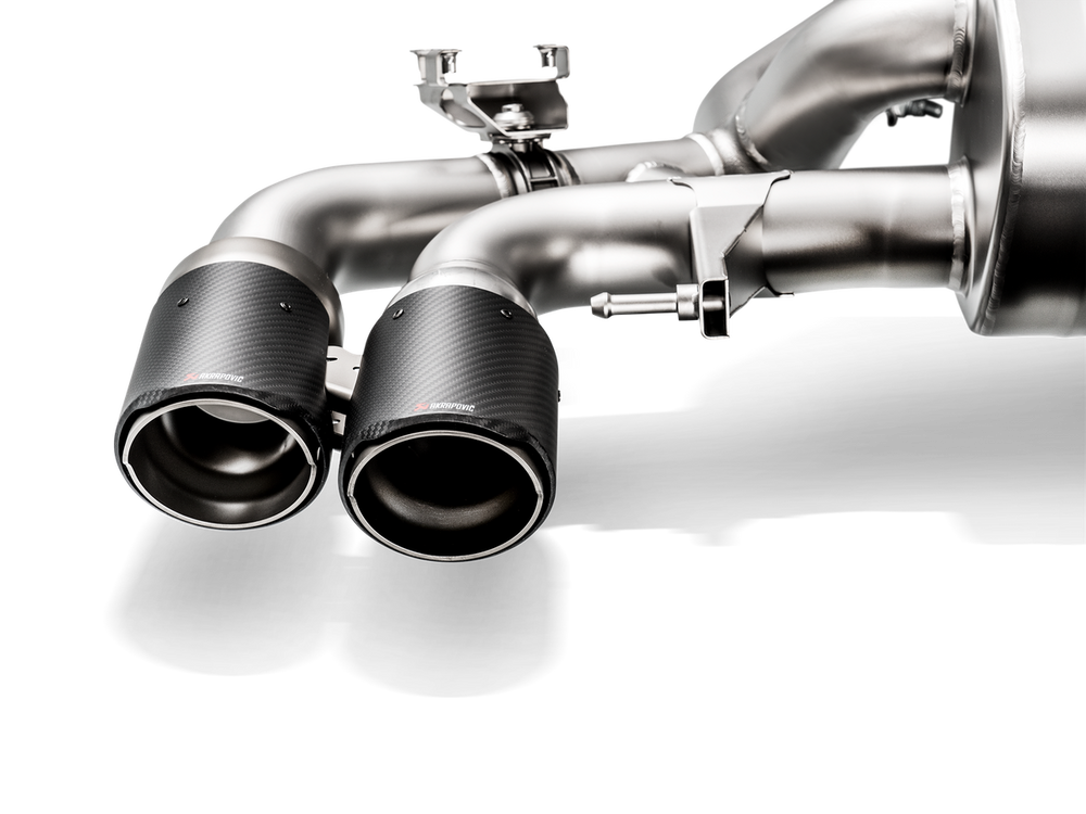 Akrapovic 2018+ Alfa Romeo Guila Quadrifoglio Tail Pipe - Right (Carbon)