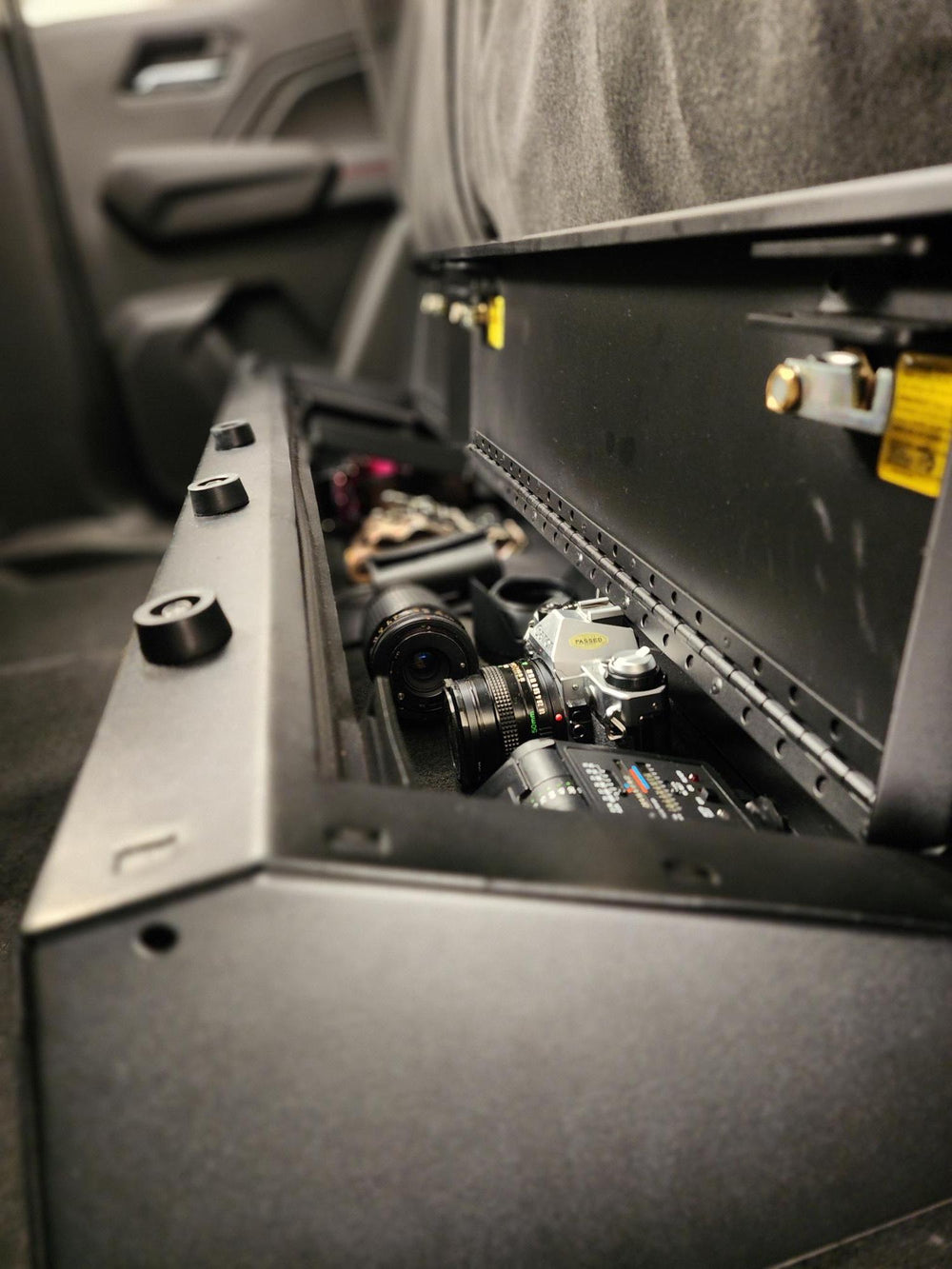 23C COLORADO/CANYON CREW CAB COMBO LOCK REAR UNDERSEAT LOCKBOX