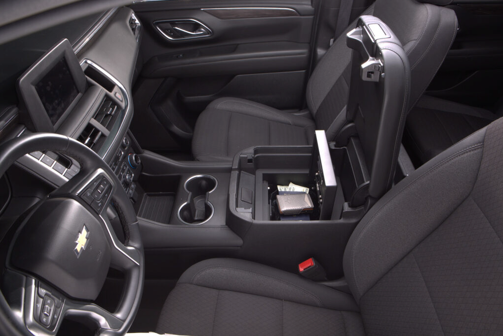 CONSOLE SAFE W/ 3-DIGIT COMBINATION