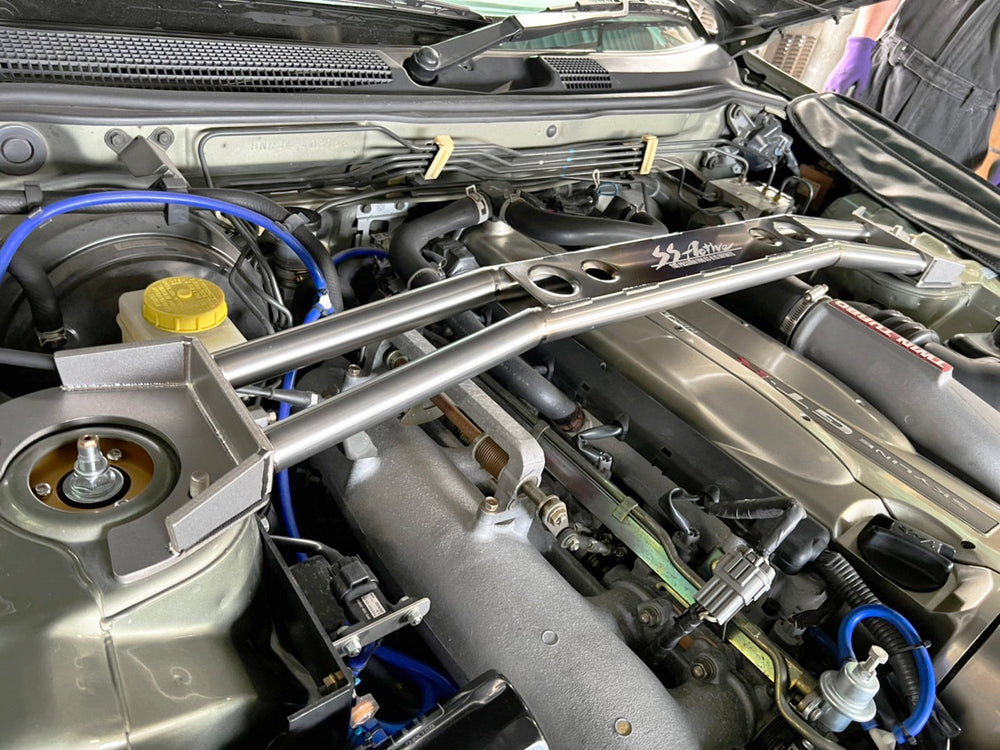 GReddy Garage 89-94 Nissan Skyline GT-R Front Tower Bar R32