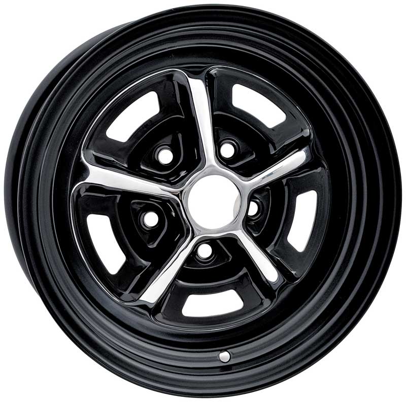 15x8 Road Wheel
