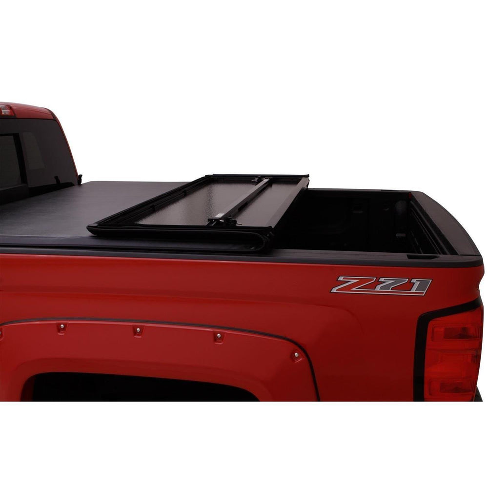 TONNEAU HARD FOLD LUND