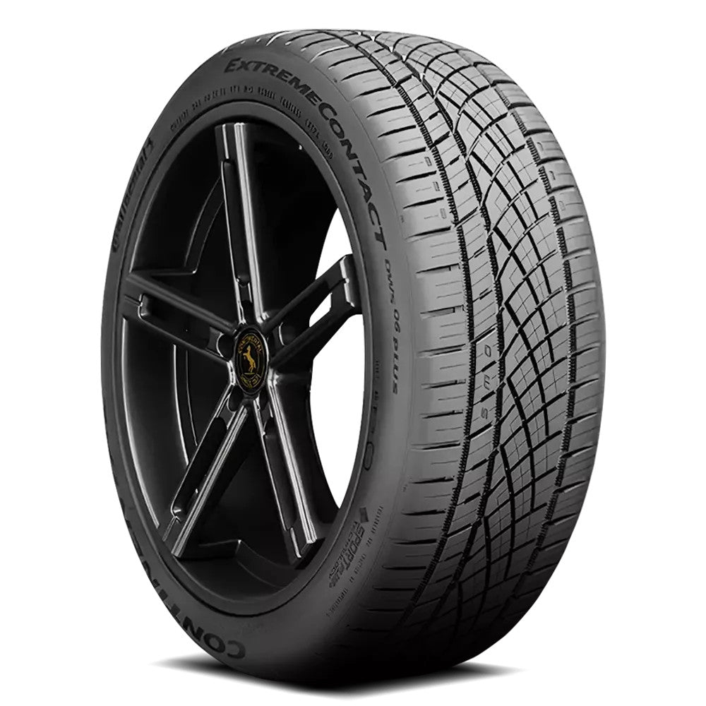ExtremeContact DWS06 PLUS All-Season Tire
